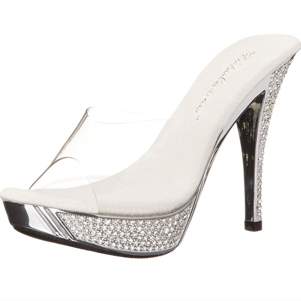 Fabulicious Women's Elegant 401 Platform Slide